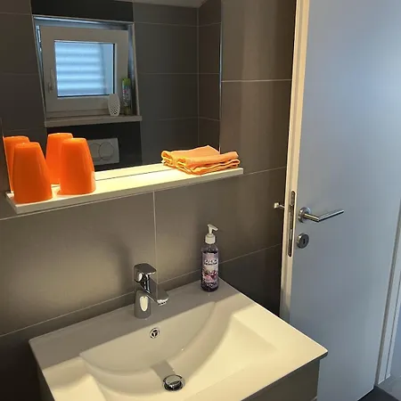 Pina Mila 4-6 Personen Mit Meerblick Appartamento