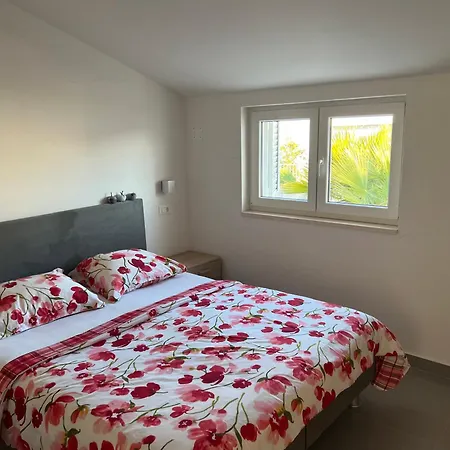 Pina Mila 4-6 Personen Mit Meerblick Appartamento Tisno