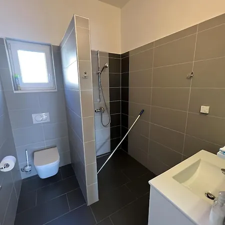 Pina Mila 4-6 Personen Mit Meerblick Appartamento *
