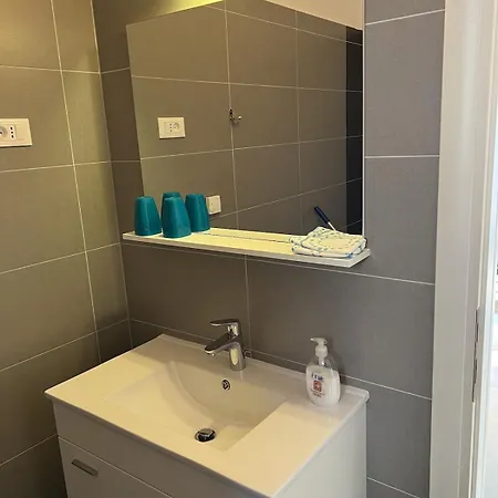Appartamento Pina Mila 4-6 Personen Mit Meerblick *