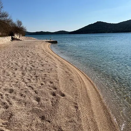 Pina Mila 4-6 Personen Mit Meerblick * Tisno